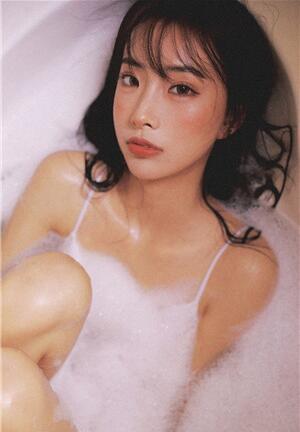 欧洲女 rapper 仙踪林大豆,口感酥脆,营养丰富,是一款适合各个年龄段的健康零食
